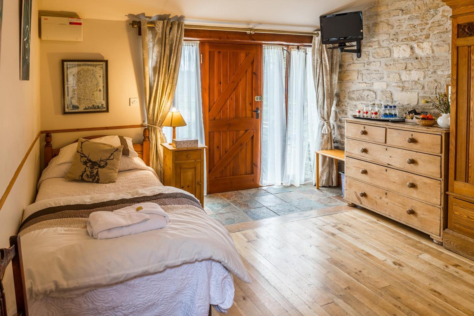 Beeches Farmhouse Country Cottages & Rooms Bradford-On-Avon Room photo